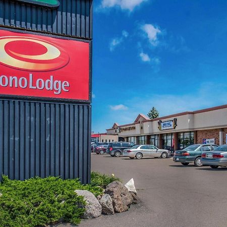 Econo Lodge Альберт-Ли Экстерьер фото